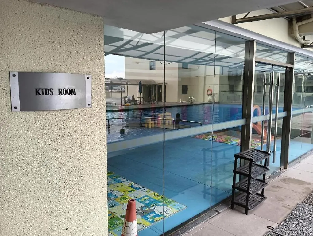 Hotel apartamentowy South China Sea Place Suites Kota Kinabalu