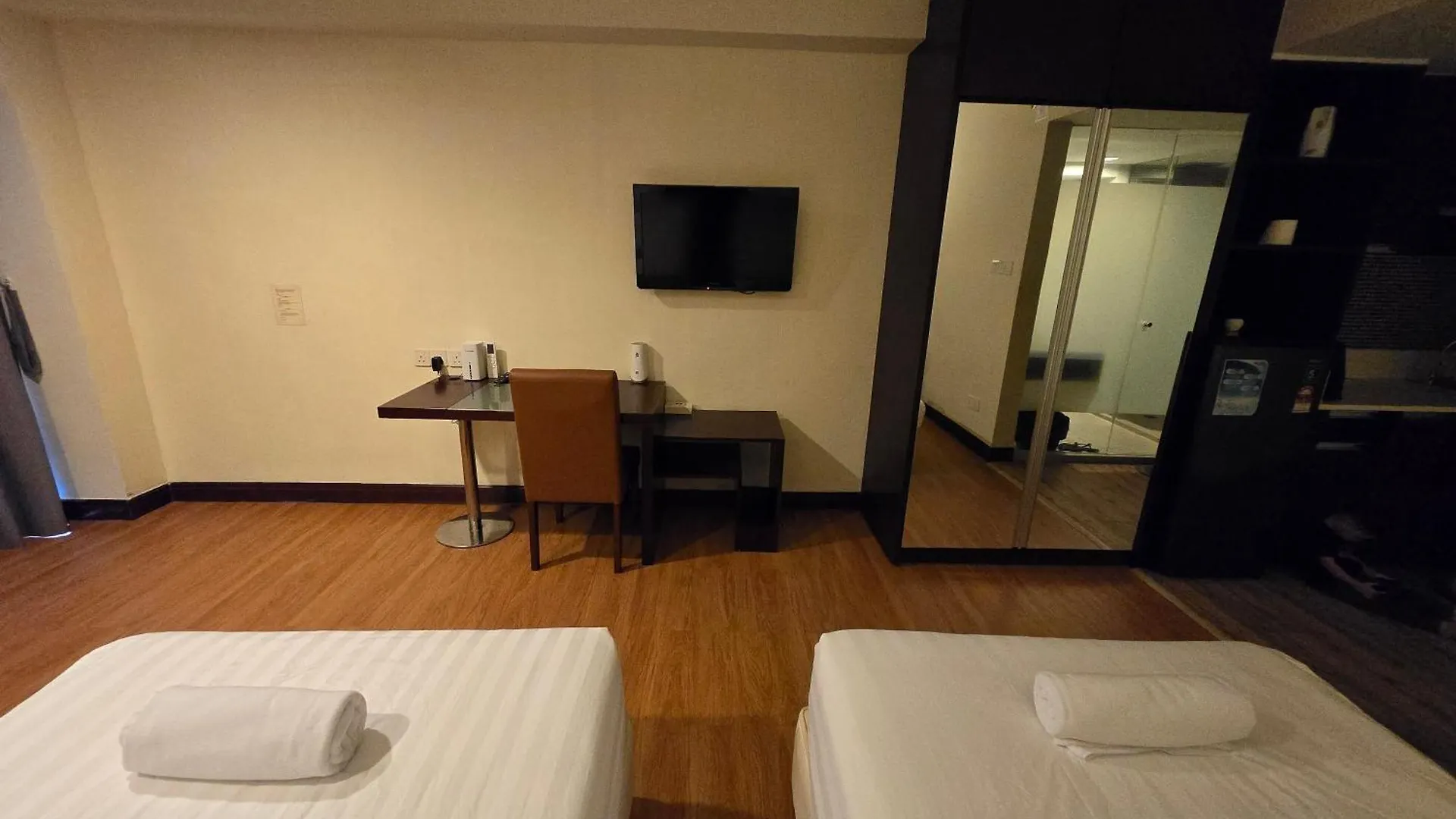 South China Sea Place Suites Kota Kinabalu Hotel apartamentowy